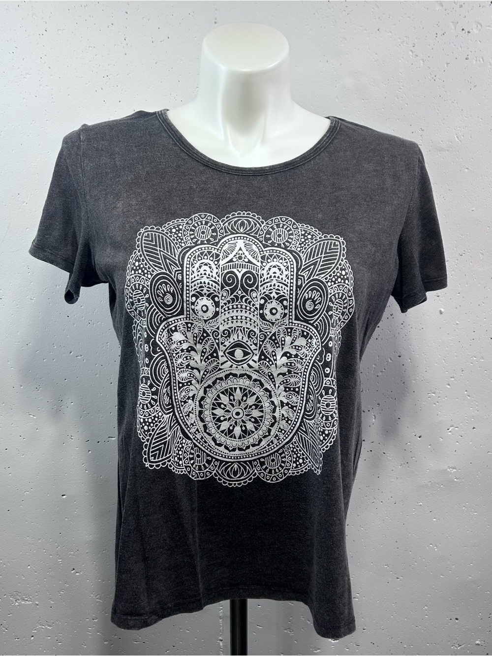 Cold Crush Graphic Hamsa Hand Short Sleeve Tee - Charcoal XL